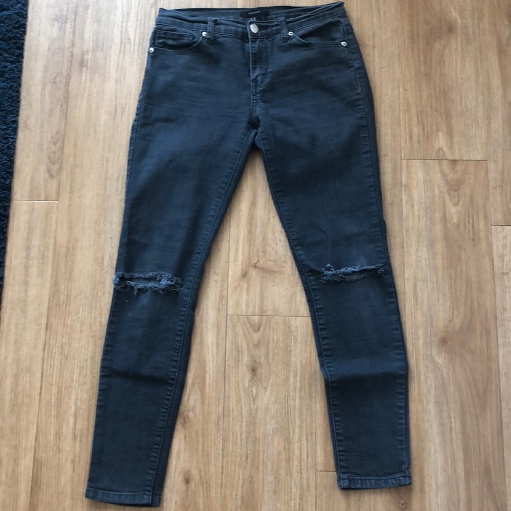 Gray Ripped-Knee Jeans